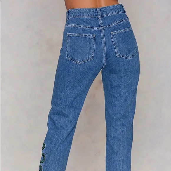 NA-KD DENIM W SNAKE GRAPHIC - Picture 4 of 12